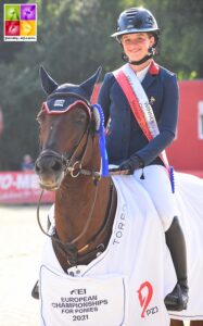 Championnats d'Europe 2021 : Jeanne Hirel et Vedouz de Nestin - ph. Poney As