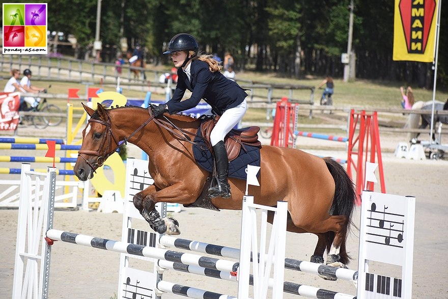 Eureka d'Ar Cus et Junie Buisson – ph. Poney As
