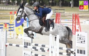 Olympe Rameau Glodieu remporte le Grand Prix As Excellence Eclairdor, 8 ans – ph. Poney As