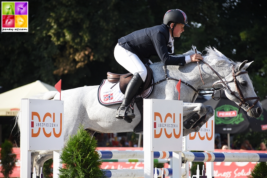 Rasmus Aasland et Poetics Floura remportent le Grand Prix du CSIP de Herlufmagle – ph. Poney As
