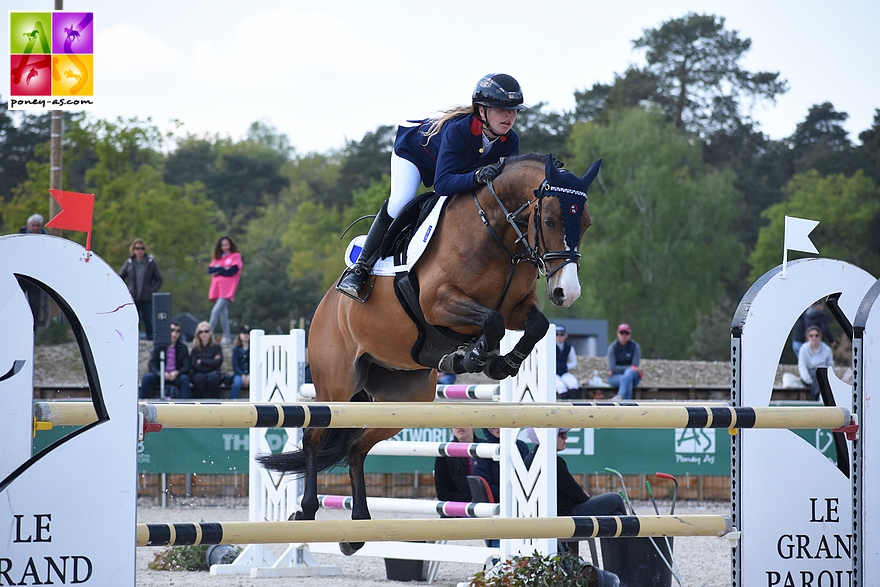 Emma Gay Le Breton et Bad Boy du Beau Mont - ph. Poney As