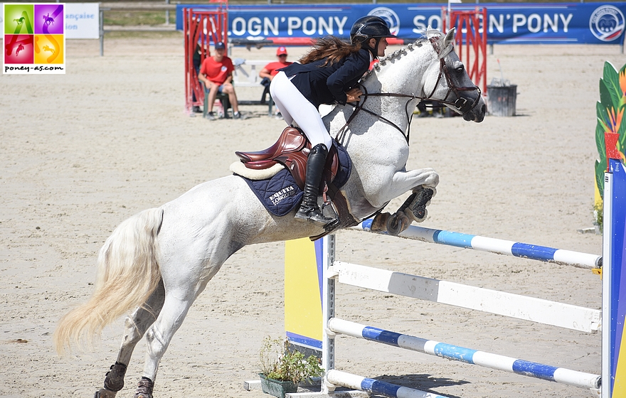 Pour leur dernière compétition ensemble, Noémie Machet et l’étalon Connemara Rom Coco de Boissel ont remporté le Grand Prix As Excellence du Sologn’Pony – ph. Poney As