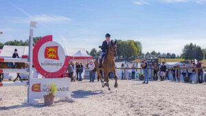 Baptiste Morel et l’expérimenté Ut Majeur de Janière s’offrent le Grand Prix du Haras du Pin pour leur première participation à ce niveau