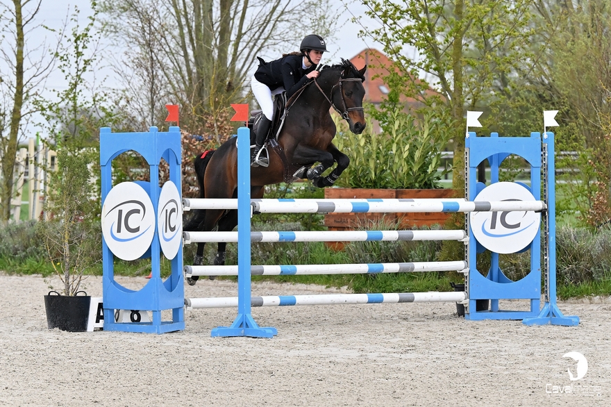 Mélissa Friquet et Fifi de l'Ermitage – ph. Caval Image