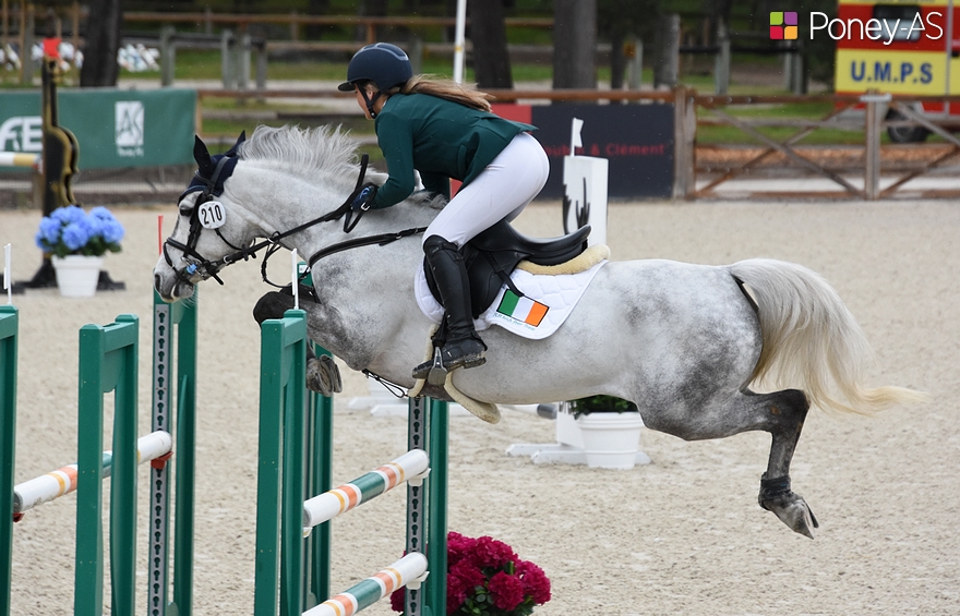 Lauren Cole et Tullymore Silver - ph. Poney As