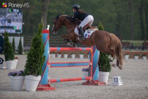 Gaétane Orhant et Champagne d'Ar Cus au CSIOP de Compiègne – ph. Marine Delie