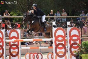 Léna Dreydemy et Eros Vip d’Embets remportent le Grand Prix As Excellence de Rosières-aux-Salines – ph. Poney As