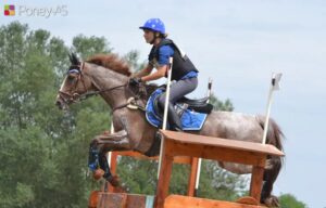 Mélissa Prévost et Podeenagh Aluinn - ph. Poney As