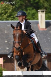 La prochaine compétition de Paul Barussaud et Vahiné de Kergroix est le CSIP de Cluny ce week-end - ph. Poney As