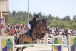 Jeanne Chambon et Atila de Talforest ont créé la surprise en montant sur le plus haute marche du podium du championnat de France As Elite Excellence, avec une confortable avance sur les médaillés d’argent – ph. Guillaume Levesque