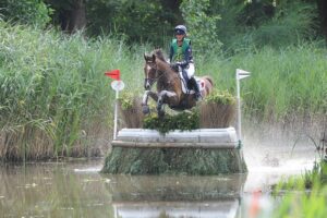 Emma Lemaitre et Flash des Etoiles sur le cross de Westerstede - ph. Susanne Lehmann / www.foto-job.com