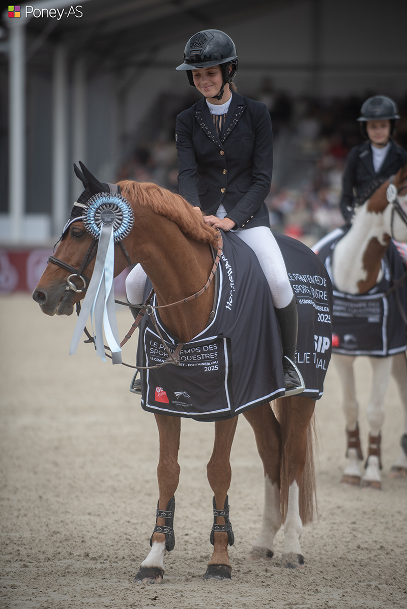 Lola Fleurance et son étalon PFS Eros de Vallet remportent le Grand Prix du CSIP – ph. Marine Delie