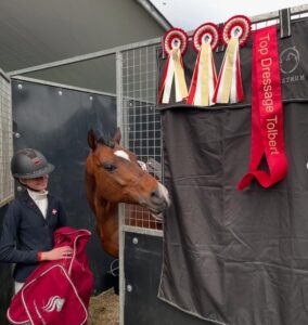 La Danoise Steffanie Victoria Horsted Dyrlund et le crack Cosmo Callidus se sont démarqués au CDIP de Tolbert – ph. coll. privée