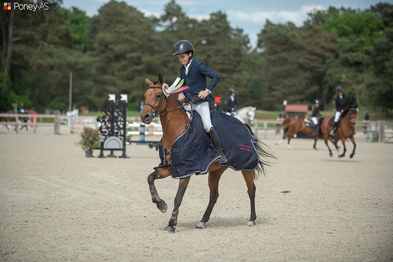 Encore une victoire pour Paul Colin et Douchka de Lalande ! Cette fois, le couple met à son actif le Grand Prix du CSIP du BIP – ph. Marine Delie