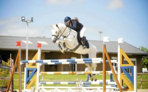 Mael Kervella et Elveen Dream Vincou remportent le Grand Prix As Excellence de Montfort-sur-Meu - ph. coll. privée