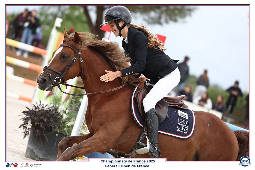 Lola Fleurance et Elixir de Fougnard aux championnats de France As Poney Élite - ph. PSV