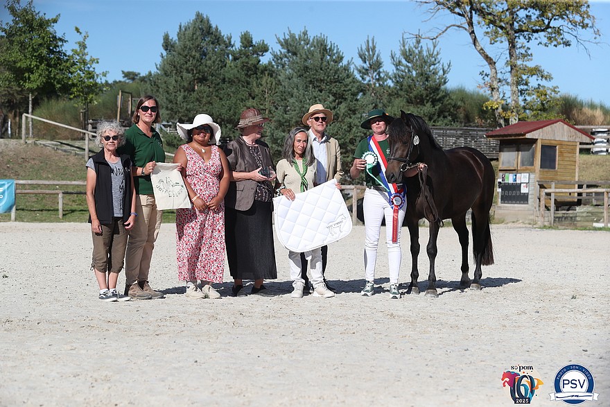 Mauve des Deucet se voit gratifier d'un excellent score de 84 et sera sacrée en fin de journée championne suprême ! - ph. PSV