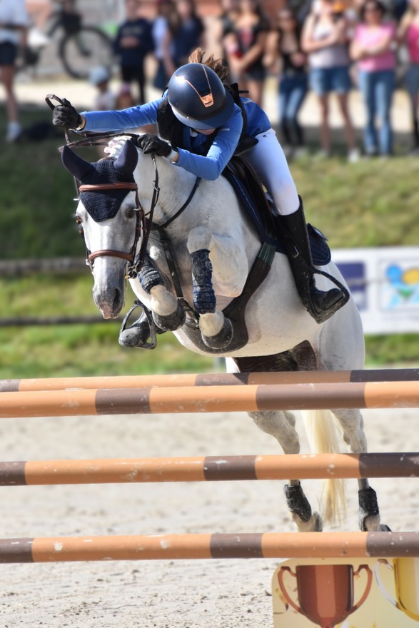 Super As de Lyon : Julia Frisch et Boréale de Linkey réalisent le ...