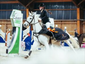 La Tournée des As de Villers-Vicomte est marquée par le doublé d’Inès Berrier en selle sur Calin de l’Étape – ph. @forrider_