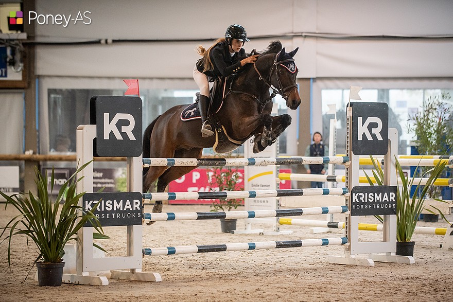 Lola Fleurance et For Happy de Glain mettent à leur actif le Grand Prix As Poney Élite – ph. Marine Delie