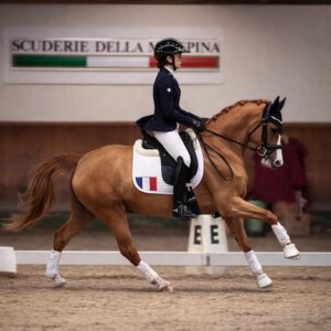 Léna Chimot et DS Chantilly se sont imposées dans la reprise Équipe du CDIP d’Ornago avec un score proche des 70 %.