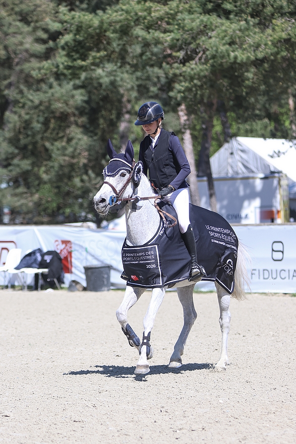 Alice Duray et Bamba du Verron, double 0, s'offrent le Grand Prix du CSIP de Fontainebleau - ph. Émilie Rosset