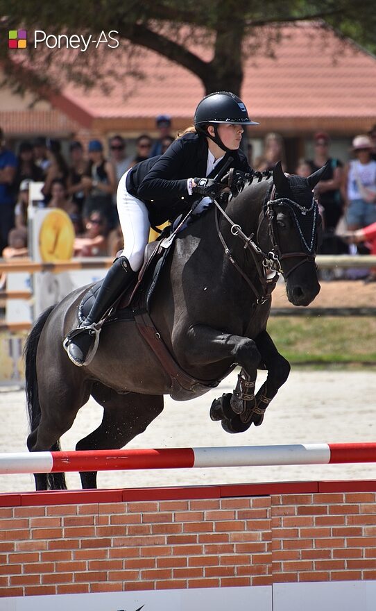 Axelle Leroy et Frenchcancan Ducauroy remportent le Grand Prix As Excellence de Sancourt – ph. Poney As