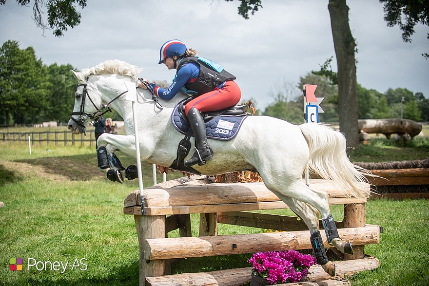 Émilie Aunac et Uriel de Tassine*du Pic remportent le Grand Prix du Lion d’Angers – ph. Marine Delie