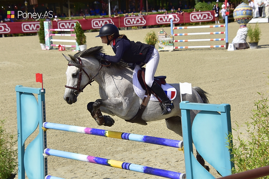 Meghan Besancenot-Fayolle signe la meilleure prestation française aux rênes d’Ivresse de Jomat – ph. Poney As