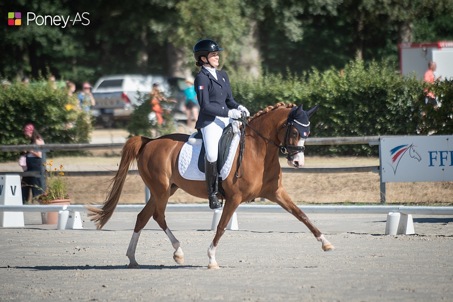 Léna Chimot et DS Chantilly - ph. Marine Delie