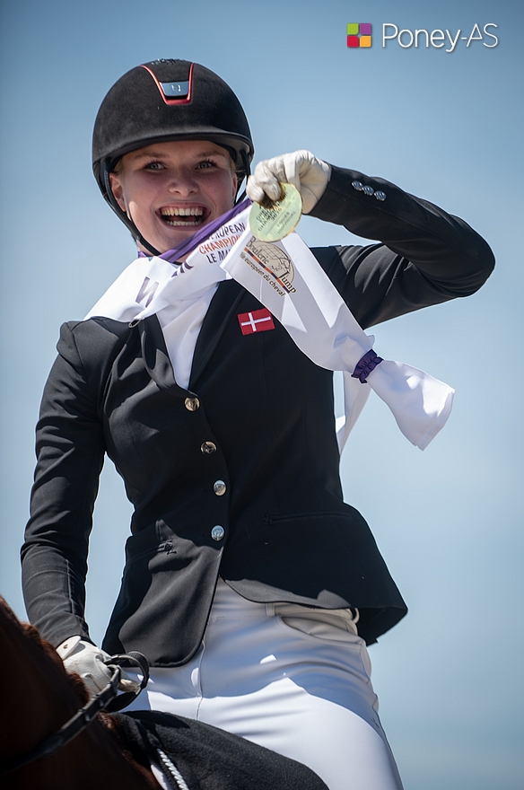 Médaillée de bronze par équipes l'an passé avec le Danemark, Victoria Bang Zindorff, en selle sur Del Classico, s’était ensuite imposée dans la Kür - ph. Marine Delie