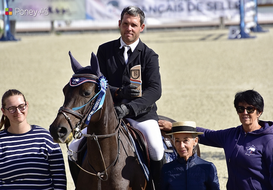 Le Vagabond de Taille se classe 3e de cette finale. Il évoluait sous la selle de Nicolas Lebourgeois. – ph. Poney As