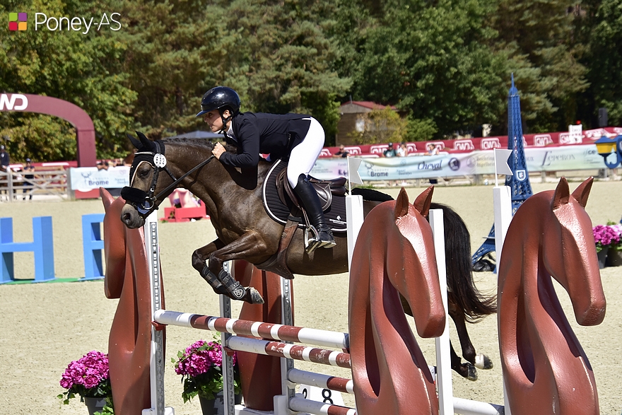 Associée à Marie Maurel, Kell Miss d’Ange’Line se classe 3e – ph. Poney As