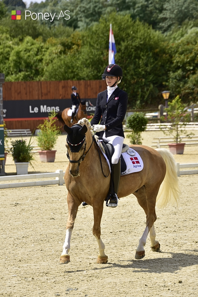 Filippa Jæger Jensen et Sir Sansibar, le sacre tant attendu en musique ! - ph. Poney As