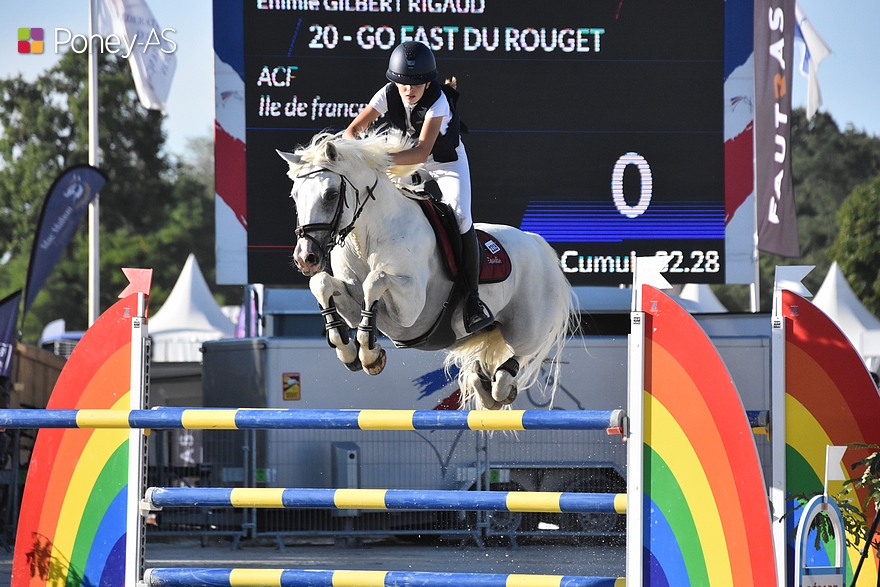 Énimie Gilbert Rigaud et Go Fast du Rouget sont les lauréats du GP As Excellence de Bertaucourt – ph. Poney As