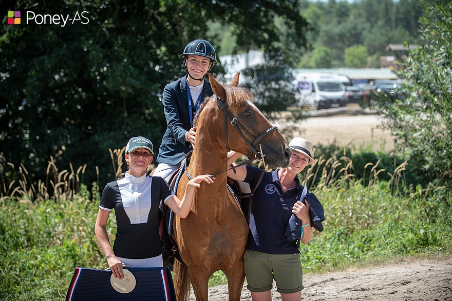 Éléonore Tranquart et Findly de Cé, les vainqueurs du Grand Prix du Haras du Pin. Ici à Lamotte-Beuvron en juillet dernier. - ph. Marine Delie