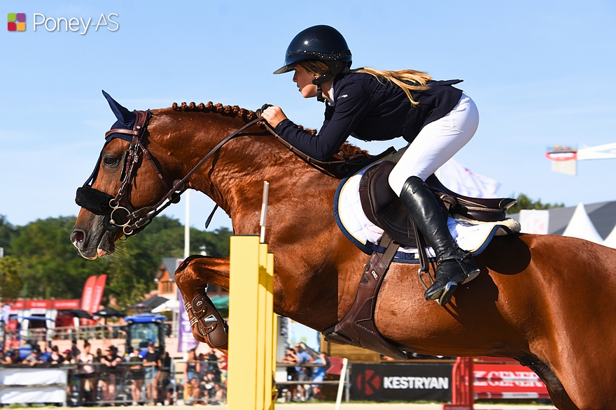 Margot Portal et Binka’s Boy de Florys remportent le Grand Prix As Excellence de La Grande-Motte - ph. Poney As