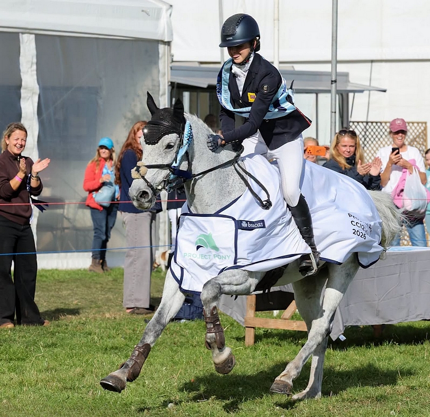 Eva Bryant a remporté le CCIP2*S d’Osberton avec le champion d'Europe par équipes de 2025 Diego de St Georges - ph. BEDE Events