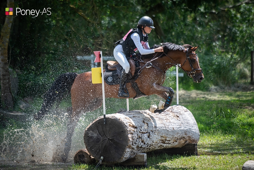 Hortense Valerio et Galopin la Merveille étaient les seuls au départ du Grand Prix de la Super As de Coulandon – ph. Marine Delie