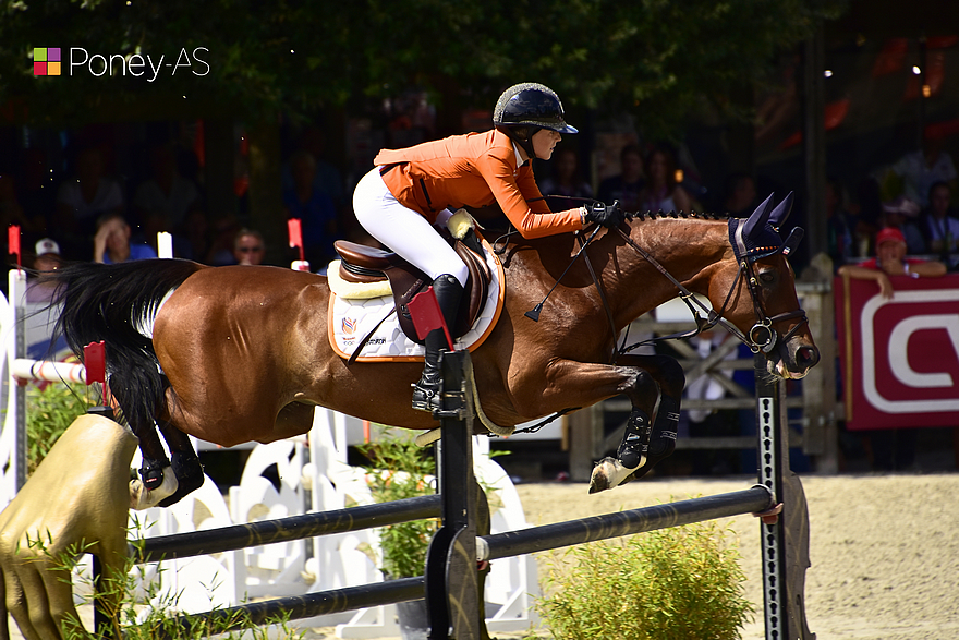 La première étape du Jumping Ponies’ Trophy est remportée par Mienie Vos et Still Got ME, impériaux dans le Grand Prix d’Herning.